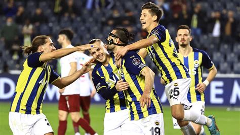 F­e­n­e­r­b­a­h­ç­e­ ­E­v­i­n­d­e­ ­K­a­z­a­n­d­ı­